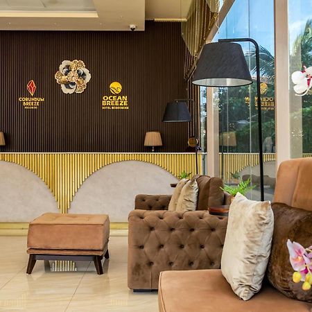 Ocean Breeze Sea View Luxury Apartments Negombo Extérieur photo
